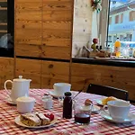 Lisa Da Pent Guest house 3*