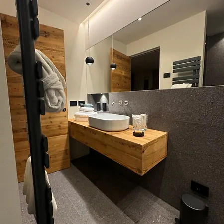 Lisa Da Pent Guest house