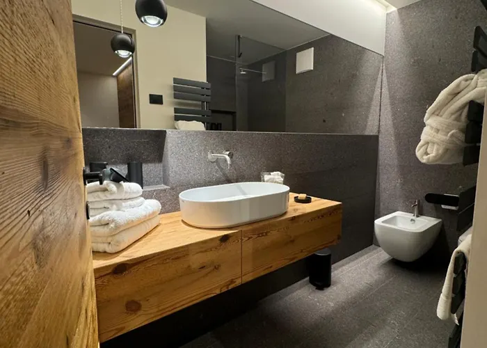 Lisa Da Pent בית הארחה 3*